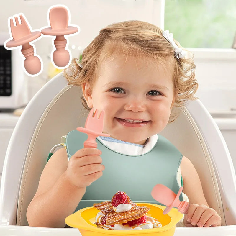 Everyday Silicone Bib: Soft, Waterproof & Mess-Proof