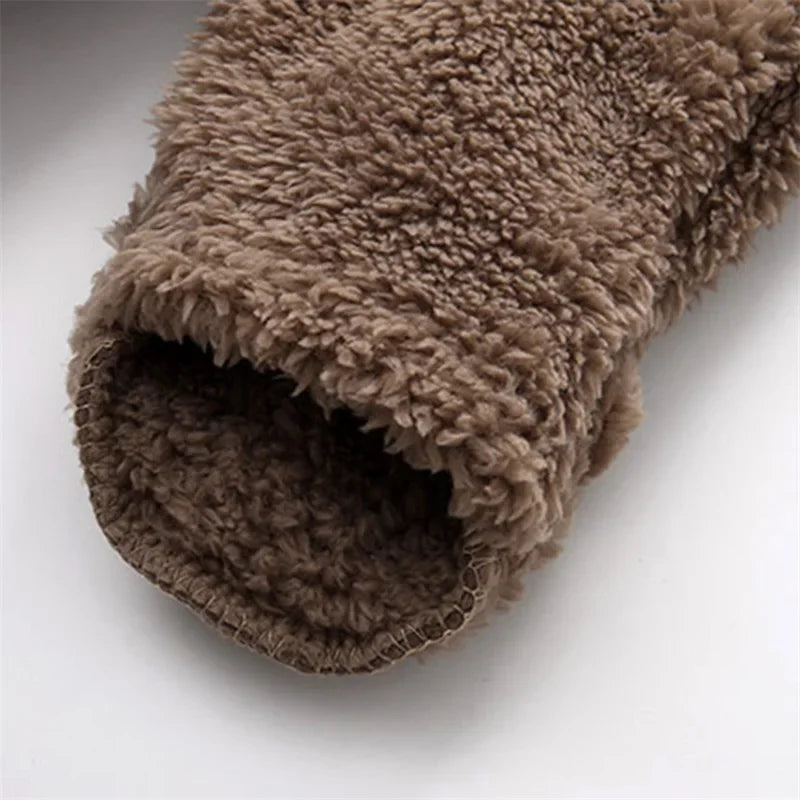 Mono con capucha de vellón de nubes